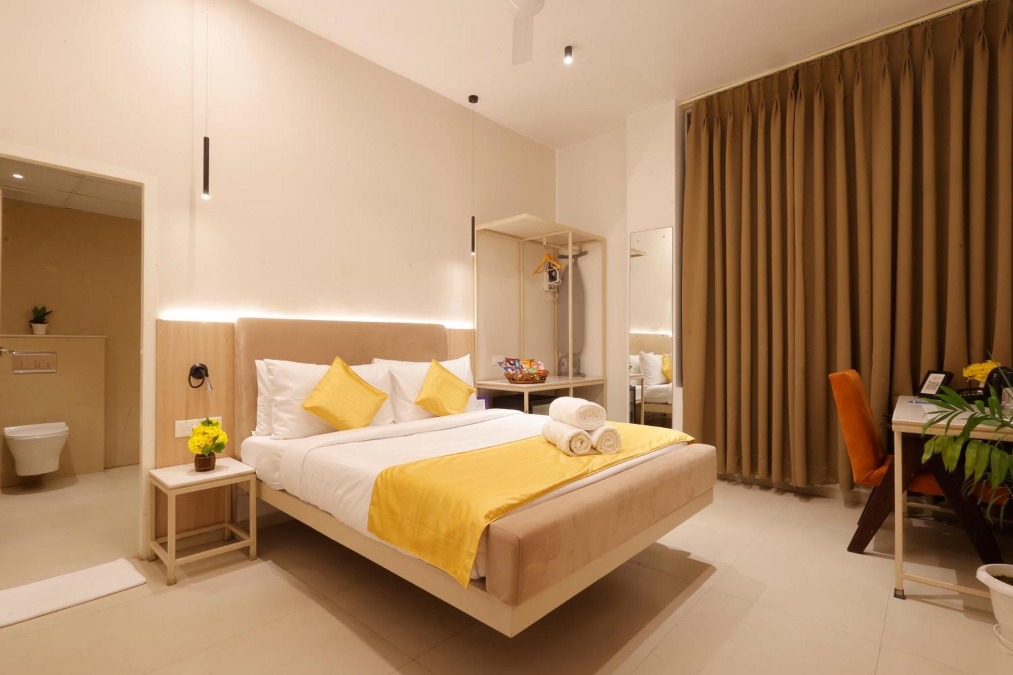 Hotel Varuna Βαρανάσι Εξωτερικό φωτογραφία