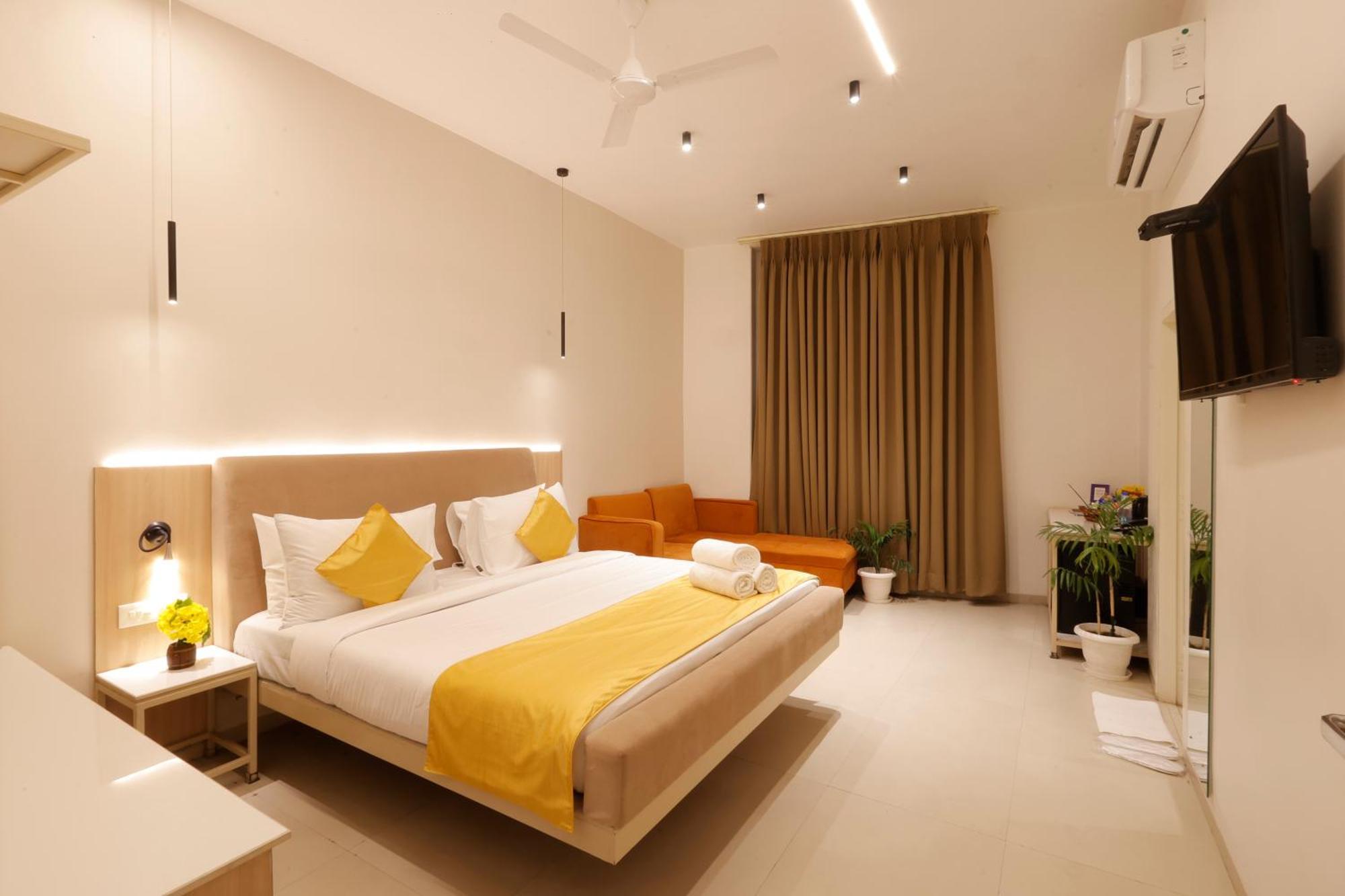 Hotel Varuna Βαρανάσι Εξωτερικό φωτογραφία