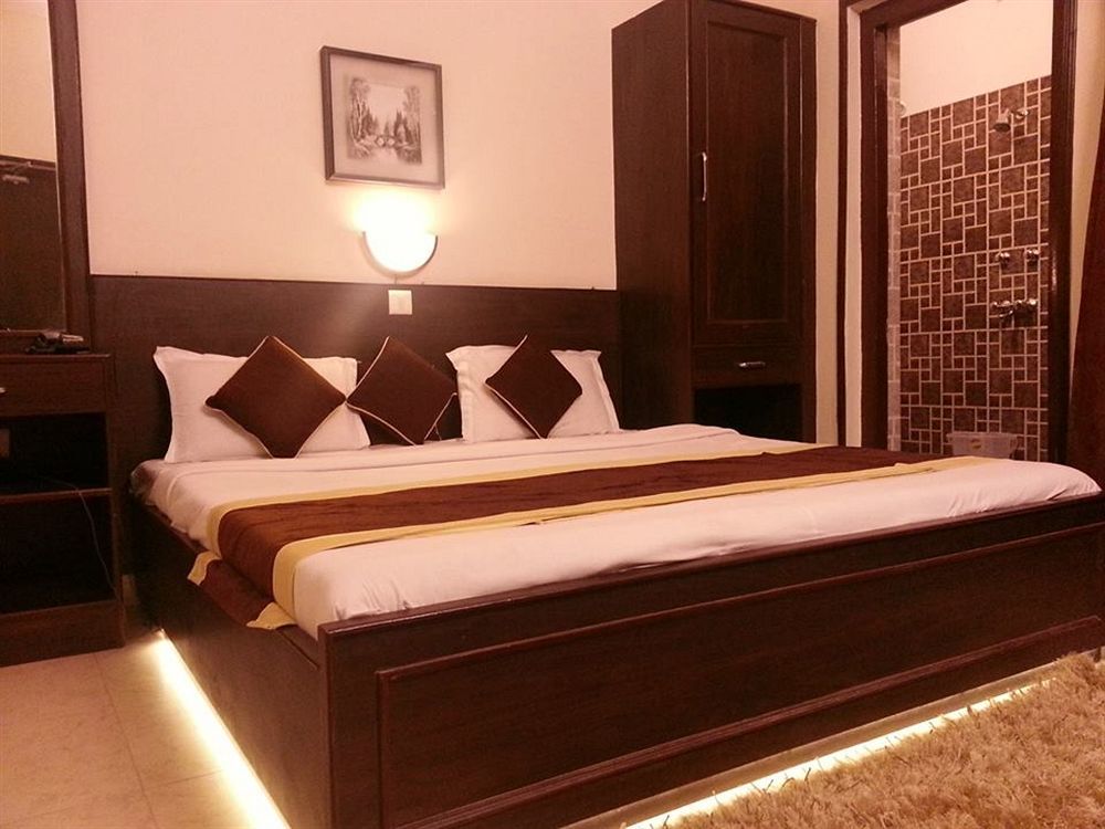 Hotel Varuna Βαρανάσι Εξωτερικό φωτογραφία