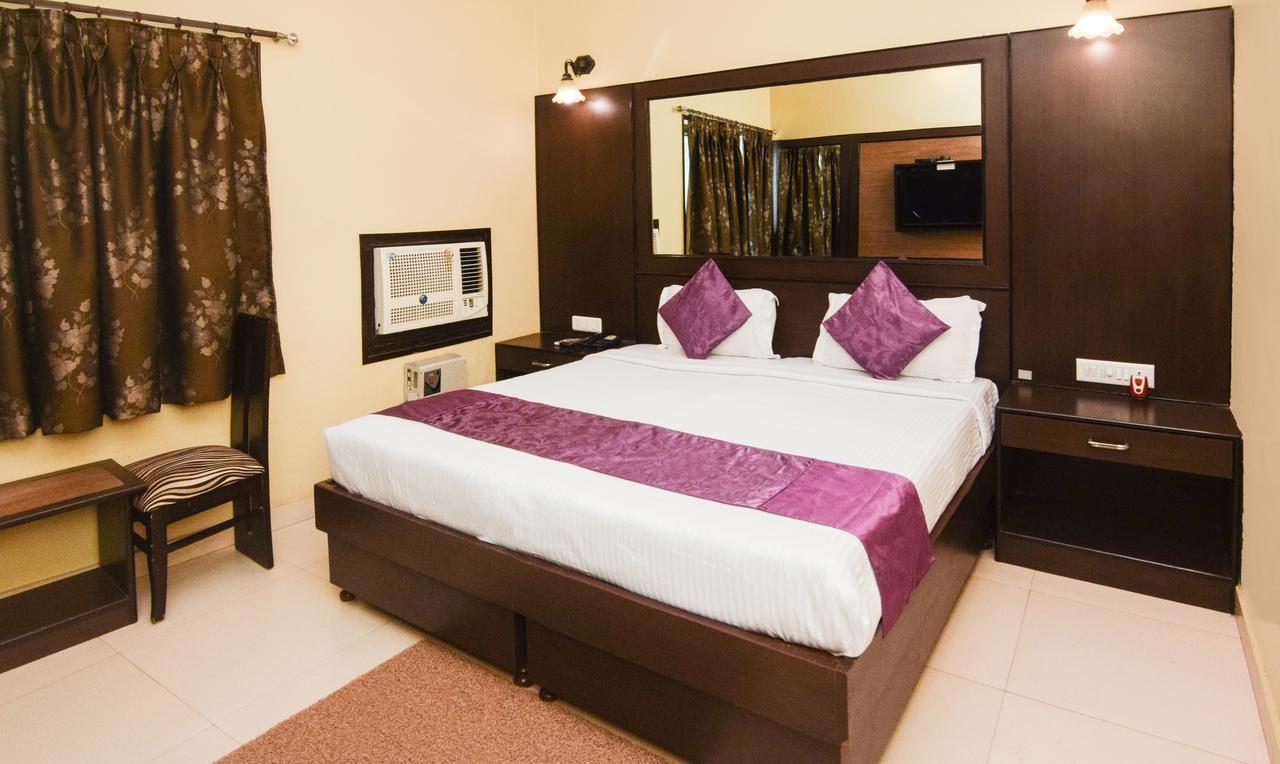 Hotel Varuna Βαρανάσι Εξωτερικό φωτογραφία